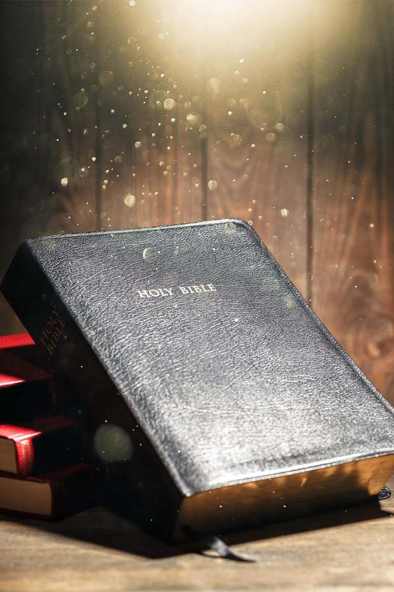 holy-bible-light-shinning-above